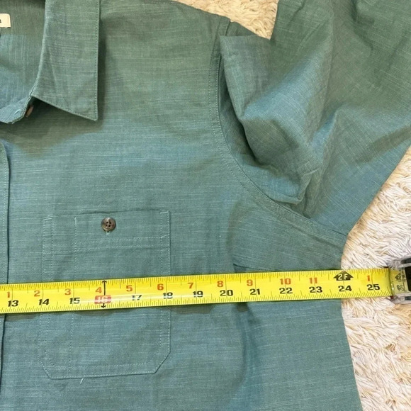 L.L Bean Womens Button Down Shirt size XL - Picture 9 of 10